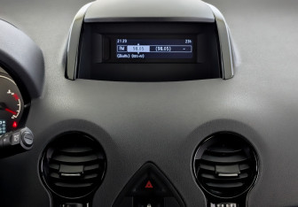 Подержанный автомобиль Renault Koleos 2013 года (15 фото)