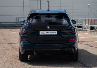 Подержанный автомобиль BMW X3 2020 года (6 фото)