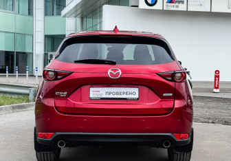 Подержанный автомобиль Mazda CX-5 2019 года (6 фото)