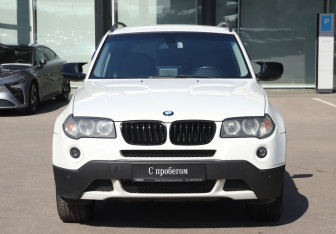 Подержанный автомобиль BMW X3 2009 года (2 фото)
