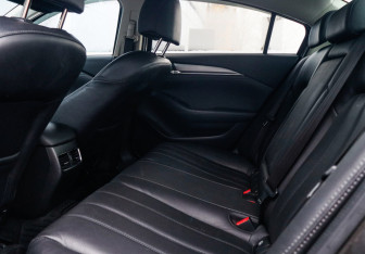 Подержанный автомобиль Mazda 6 Sedan 2020 года (11 фото)