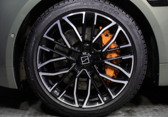 Подержанный автомобиль Zeekr 001 2024 года (32 фото)