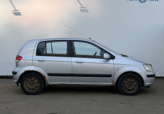 Подержанный автомобиль Hyundai Getz 2003 года (4 фото)