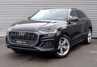 Подержанный автомобиль Audi Q8 2019 года (1 фото)