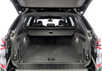 Новый BMW X5 2025 (8 фото)