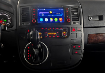 Подержанный автомобиль Volkswagen Multivan 2011 года (13 фото)