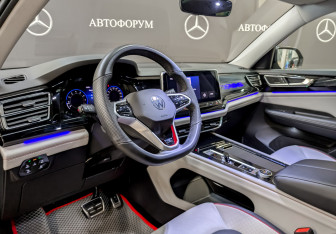 Подержанный автомобиль Volkswagen Teramont 2024 года (16 фото)