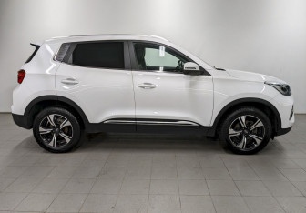 Подержанный автомобиль Chery Tiggo 4 Pro 2023 года (4 фото)