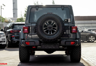 Новый Jeep Wrangler 2025 (5 фото)