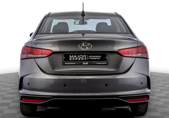 Подержанный автомобиль Hyundai Solaris Sedan 2021 года (6 фото)