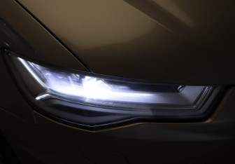 Подержанный автомобиль Audi A6 Sedan 2015 года (29 фото)