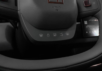 Подержанный автомобиль Zeekr X 2023 года (20 фото)