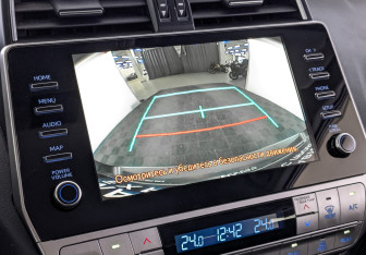 Подержанный автомобиль Toyota Land Cruiser Prado 2020 года (27 фото)