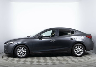 Подержанный автомобиль Mazda 3 Sedan 2016 года (3 фото)