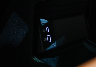 Подержанный автомобиль Omoda C5 2023 года (20 фото)