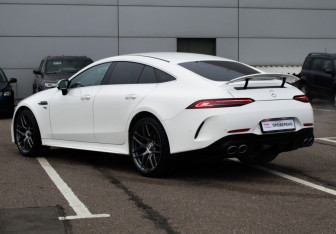 Подержанный автомобиль Mercedes-Benz AMG GT Liftback 2019 года (7 фото)