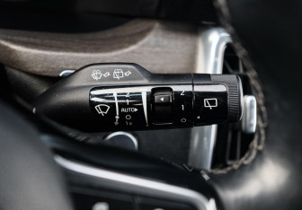 Подержанный автомобиль Kia Sorento 2022 года (24 фото)