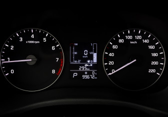 Подержанный автомобиль Hyundai Creta 2017 года (14 фото)