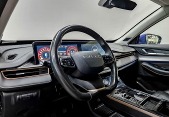 Подержанный автомобиль Exeed LX 2022 года (16 фото)