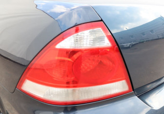 Подержанный автомобиль Nissan Almera Classic 2007 года (20 фото)