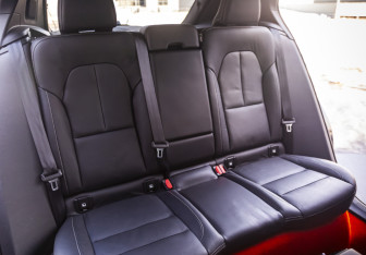 Подержанный автомобиль Volvo XC40 2019 года (17 фото)