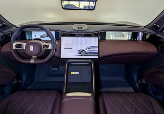 Новый Avatr 11 2025 (10 фото)