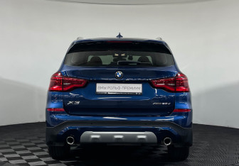 Подержанный автомобиль BMW X3 2019 года (4 фото)