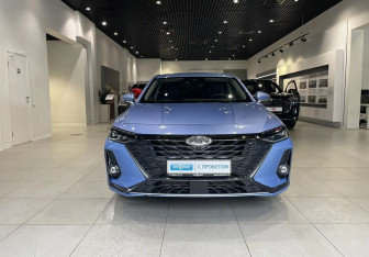 Подержанный автомобиль Chery Arrizo 8 2023 года (2 фото)