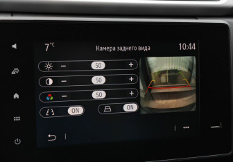 Подержанный автомобиль Renault Arkana 2021 года (12 фото)