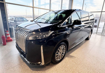 Подержанный автомобиль Wey 80 2025 года (1 фото)