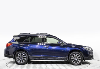 Подержанный автомобиль Subaru Outback Wagon 2016 года (4 фото)