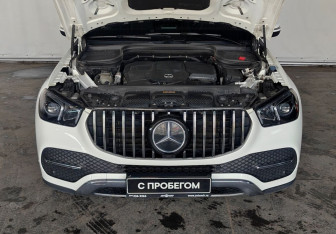 Подержанный автомобиль Mercedes-Benz GLE 2020 года (21 фото)