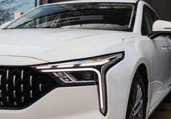 Подержанный автомобиль FAW Bestune B70 2023 года (24 фото)