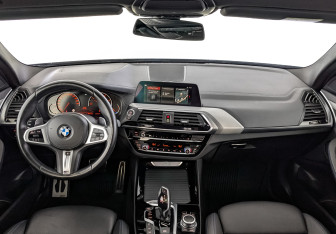 Подержанный автомобиль BMW X3 2021 года (14 фото)