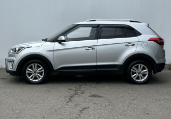 Подержанный автомобиль Hyundai Creta 2018 года (8 фото)