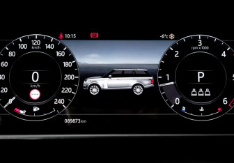 Подержанный автомобиль Land Rover Range Rover 2018 года (11 фото)