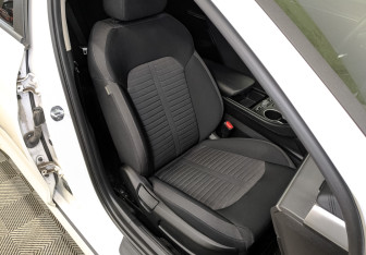 Подержанный автомобиль Kia K5 2021 года (23 фото)