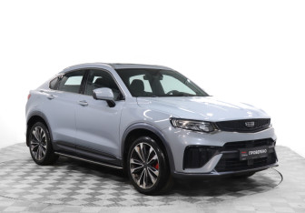 Подержанный автомобиль Geely Tugella 2022 года (3 фото)