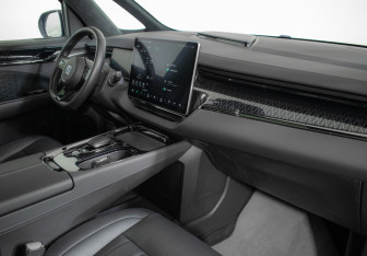 Подержанный автомобиль Zeekr 009 2023 года (9 фото)