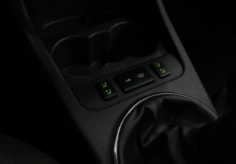 Подержанный автомобиль Skoda Fabia Wagon 2012 года (15 фото)