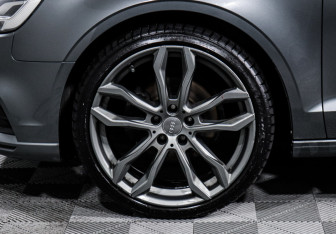 Подержанный автомобиль Audi A3 Sedan 2019 года (15 фото)