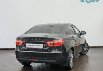 Подержанный автомобиль LADA (ВАЗ) Vesta Sedan 2017 года (5 фото)