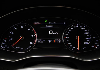 Подержанный автомобиль Audi A6 Sedan 2020 года (11 фото)