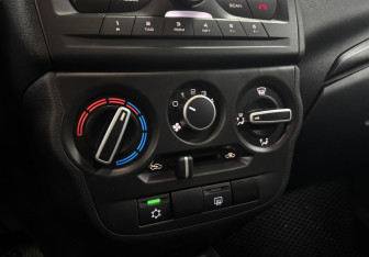 Подержанный автомобиль LADA (ВАЗ) Granta Wagon 2023 года (16 фото)