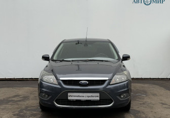 Подержанный автомобиль Ford Focus Hatchback 2010 года (2 фото)