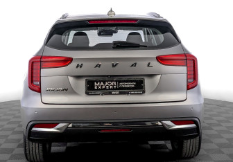 Подержанный автомобиль Haval Jolion 2022 года (6 фото)