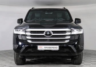 Подержанный автомобиль Toyota Land Cruiser Suv 2023 года (2 фото)