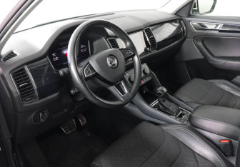 Подержанный автомобиль Skoda Kodiaq 2020 года (9 фото)