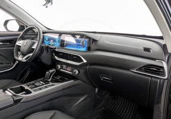 Подержанный автомобиль FAW Bestune T77 2023 года (7 фото)