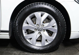 Подержанный автомобиль Volkswagen Passat Sedan 2016 года (7 фото)